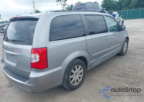 2014 Chrysler Town & Country Touring z USA, uszkodzony, nr VIN 2C4RC1BG8ER468490